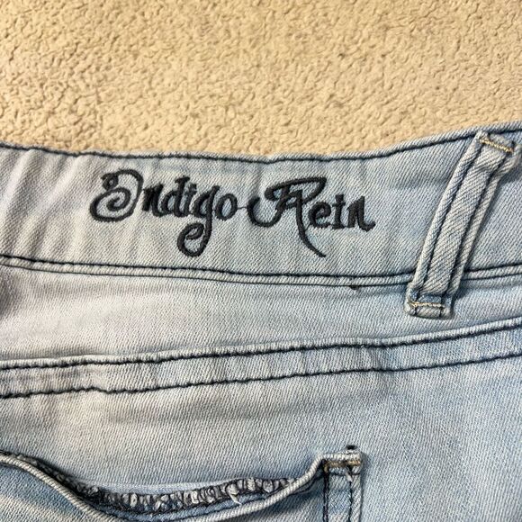 Woman’s ndigo Rein Forever Denim Shorts size 13 - Picture 9 of 9